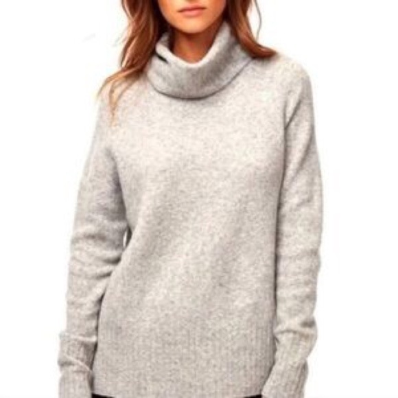 Aritzia Babaton Merino wool Sweater Gray/Ecru XS - Picture 2 of 9